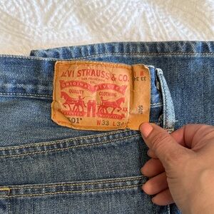 Levi's Classic Straight Men's Jeans in Blue 501